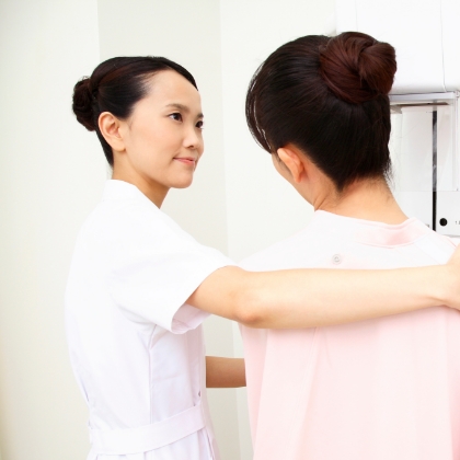 乳がん検診は女性技師で安心